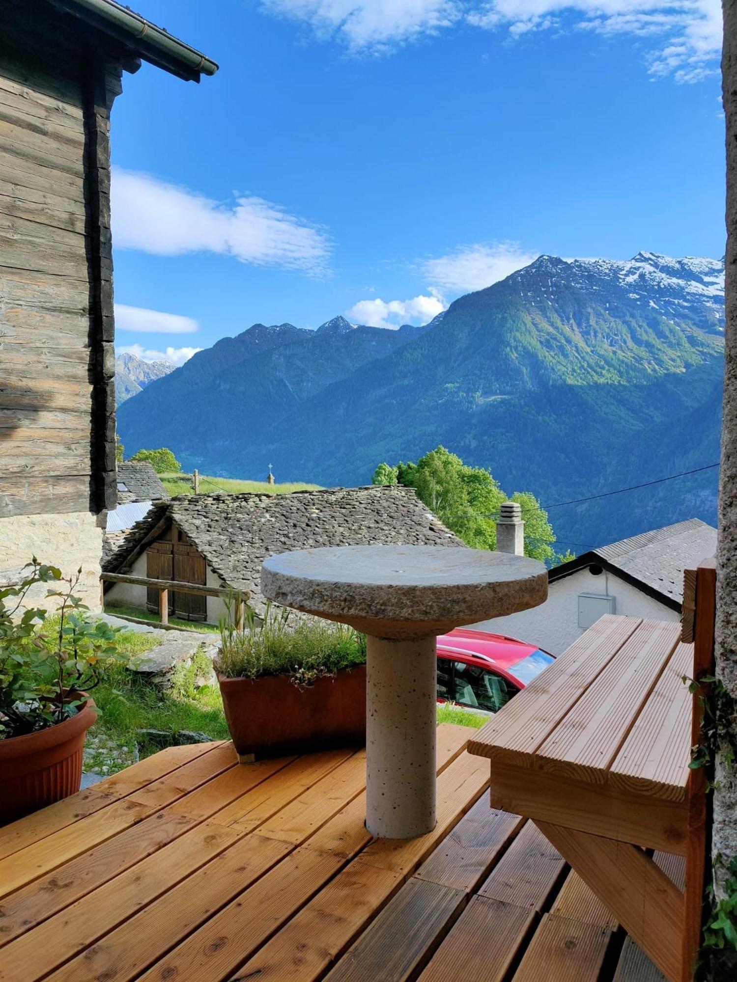 Appartamento Accogliente Di Montagna A Cavagnago ファイド エクステリア 写真